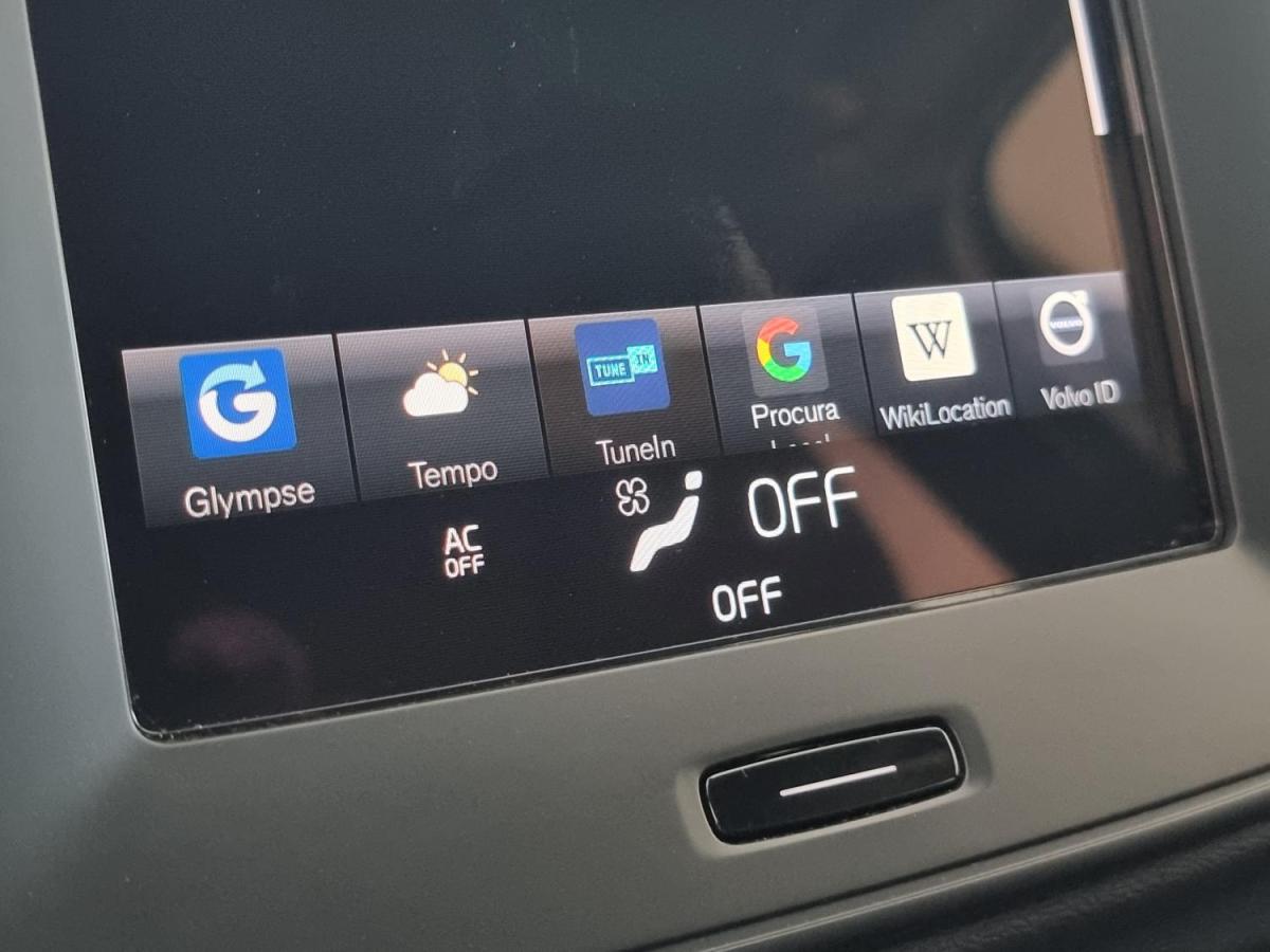 volvo-xc40-2022-hibrido-a-gasolina-1477cc