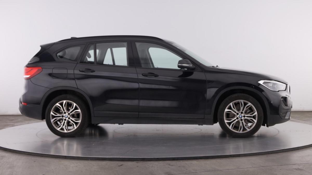 bmw-x1-2020-hibrido-a-gasolina-1499cc