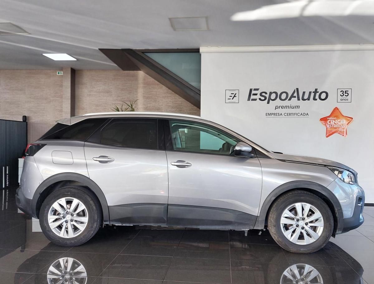 peugeot-3008-2018-diesel-1499cc
