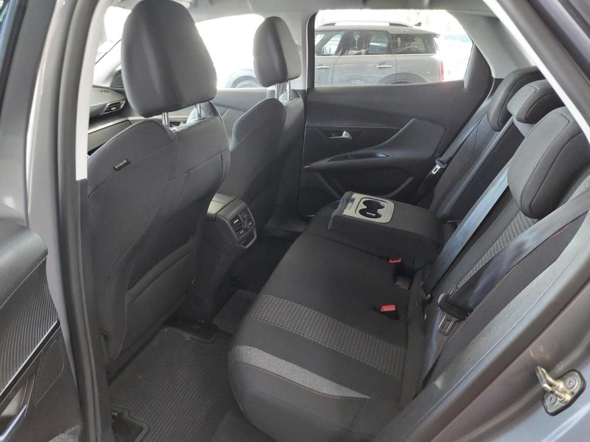 peugeot-3008-2018-diesel-1499cc