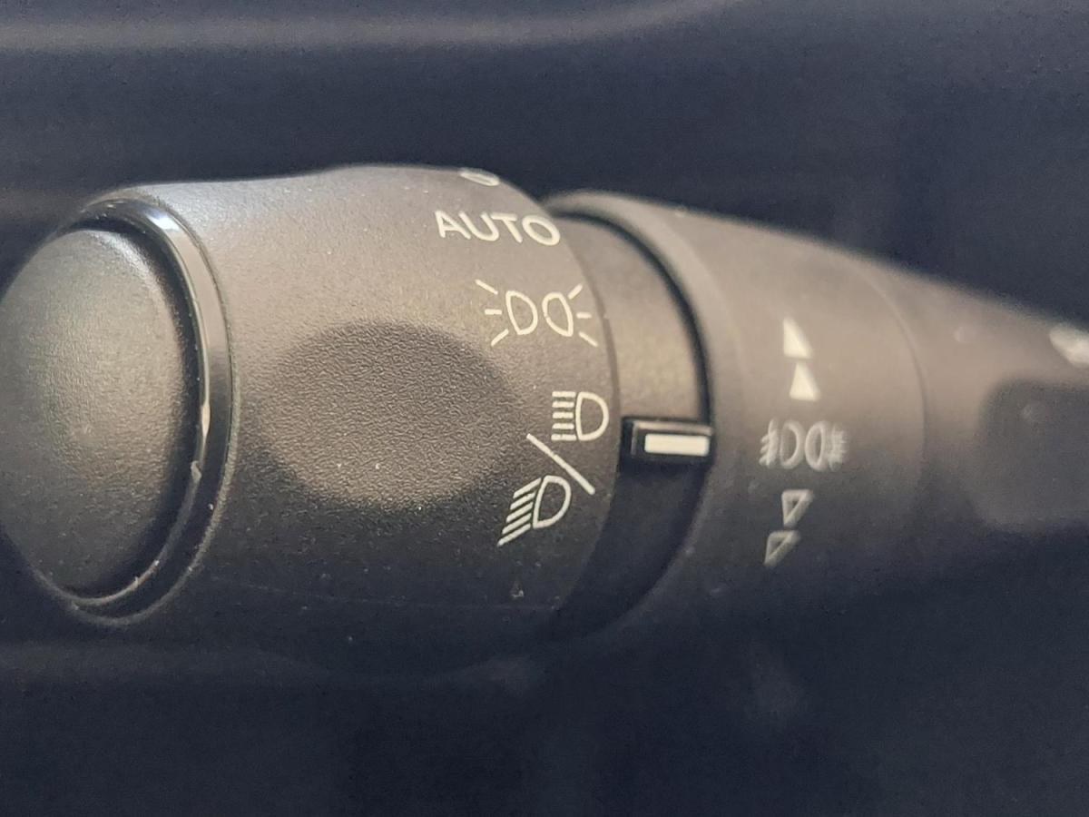 peugeot-3008-2018-diesel-1499cc