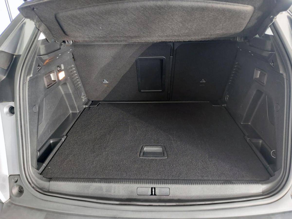 peugeot-3008-2018-diesel-1499cc