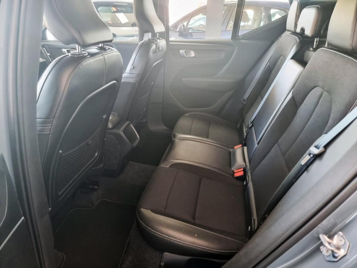 volvo-xc40-2019-diesel-1969cc
