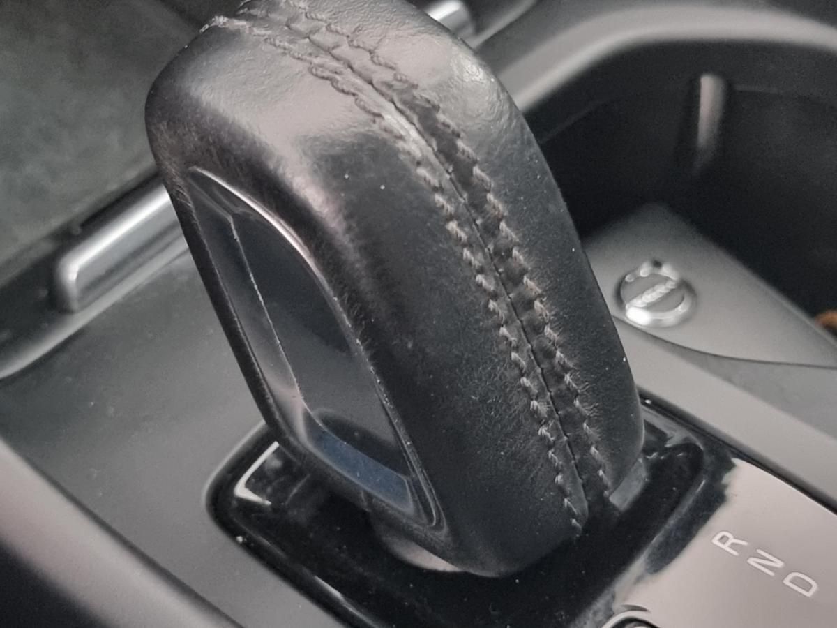 volvo-xc40-2019-diesel-1969cc