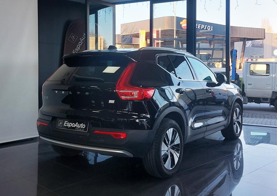 volvo-xc40-2021-hibrido-a-gasolina-1477cc