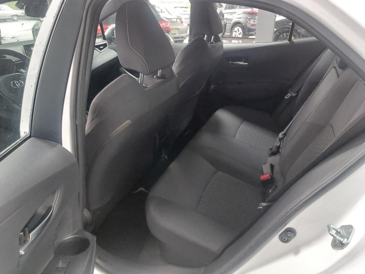 toyota-corolla-2021-hibrido-a-gasolina-1798cc