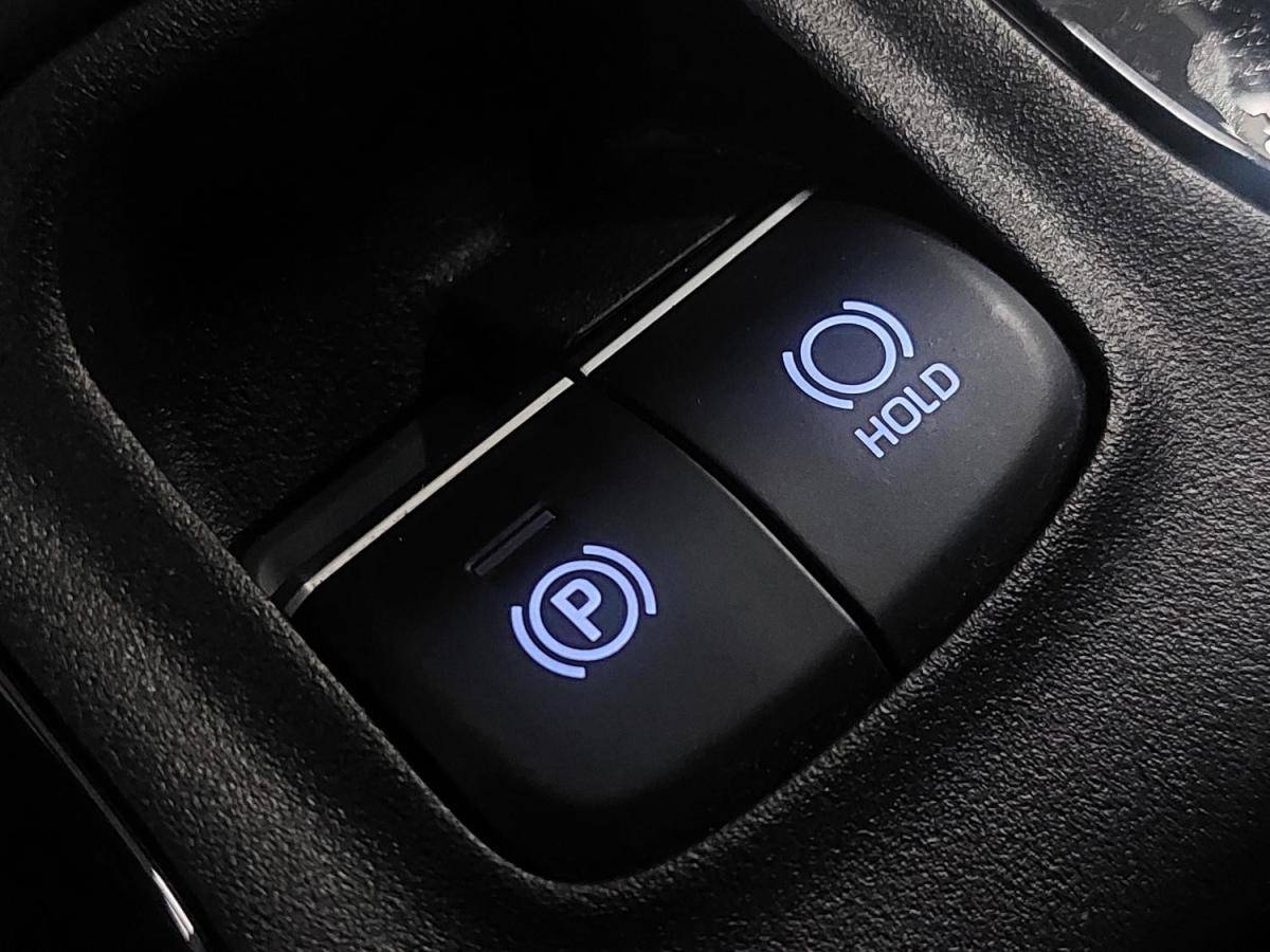 toyota-corolla-2021-hibrido-a-gasolina-1798cc