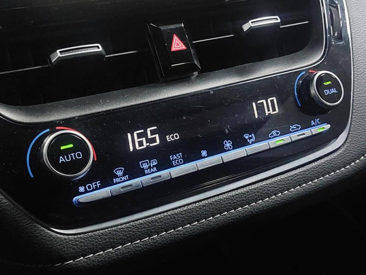 toyota-corolla-2021-hibrido-a-gasolina-1798cc
