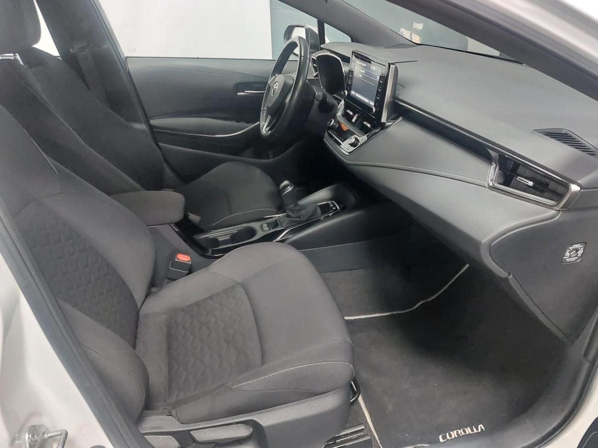 toyota-corolla-2021-hibrido-a-gasolina-1798cc