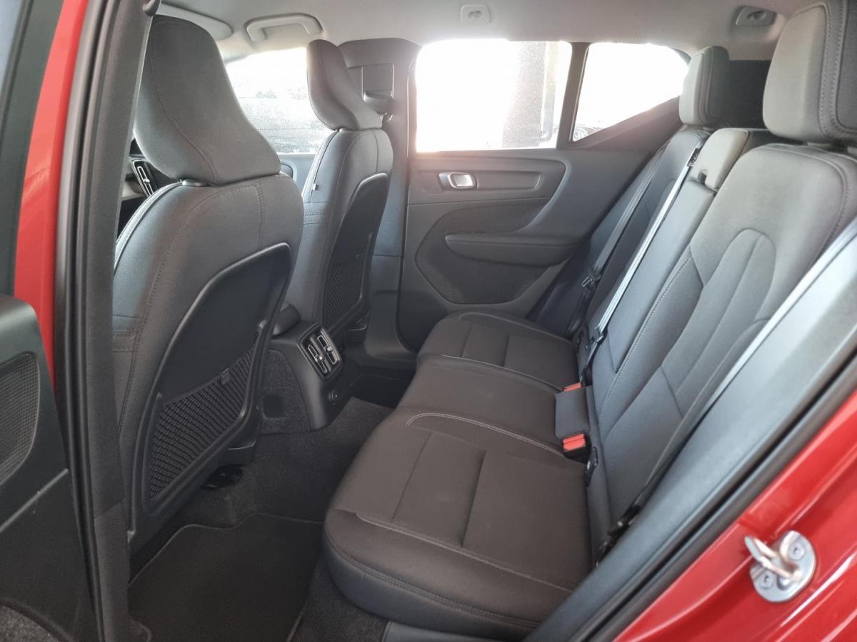 volvo-xc40-2022-hibrido-a-gasolina-1477cc