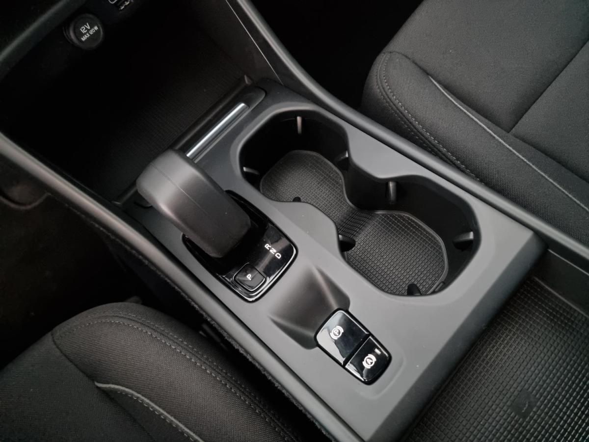volvo-xc40-2022-hibrido-a-gasolina-1477cc