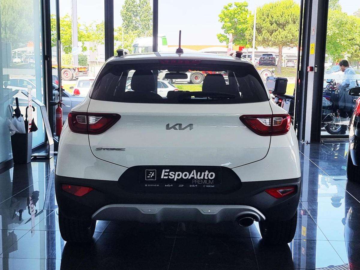 kia-stonic-2022-gasolina-1197cc