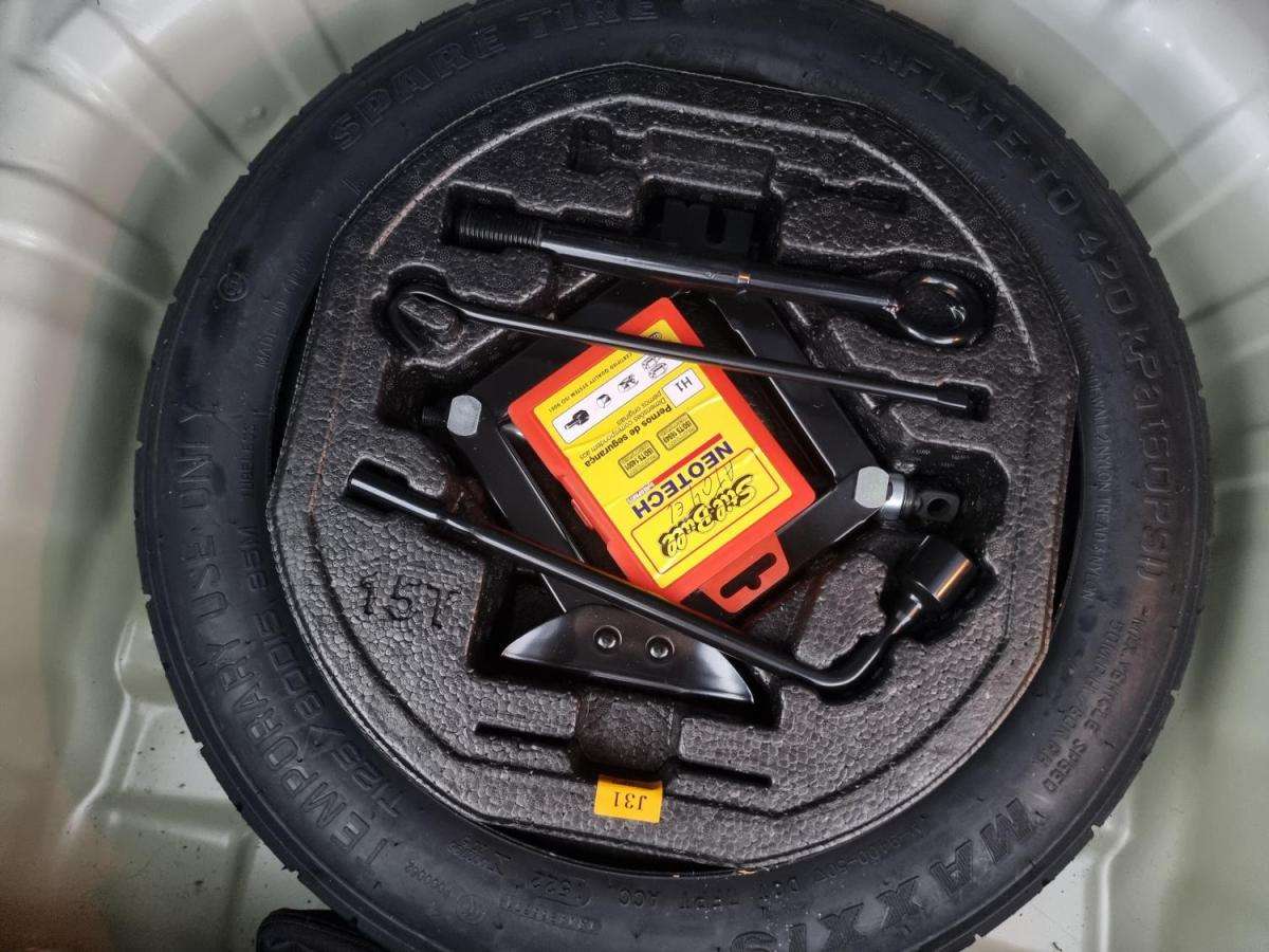 kia-stonic-2022-gasolina-1197cc