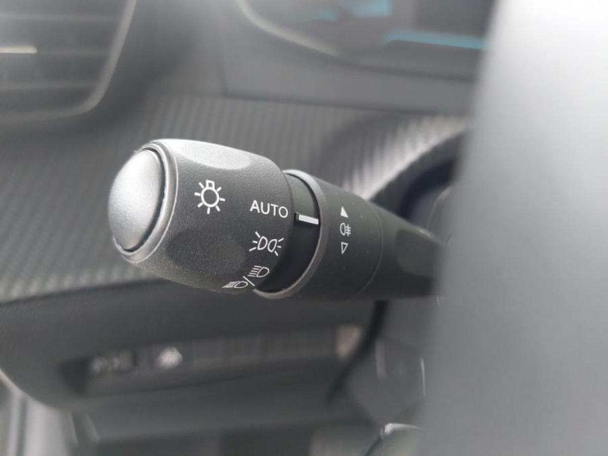 peugeot-e-208-2021-eletrico-0cc