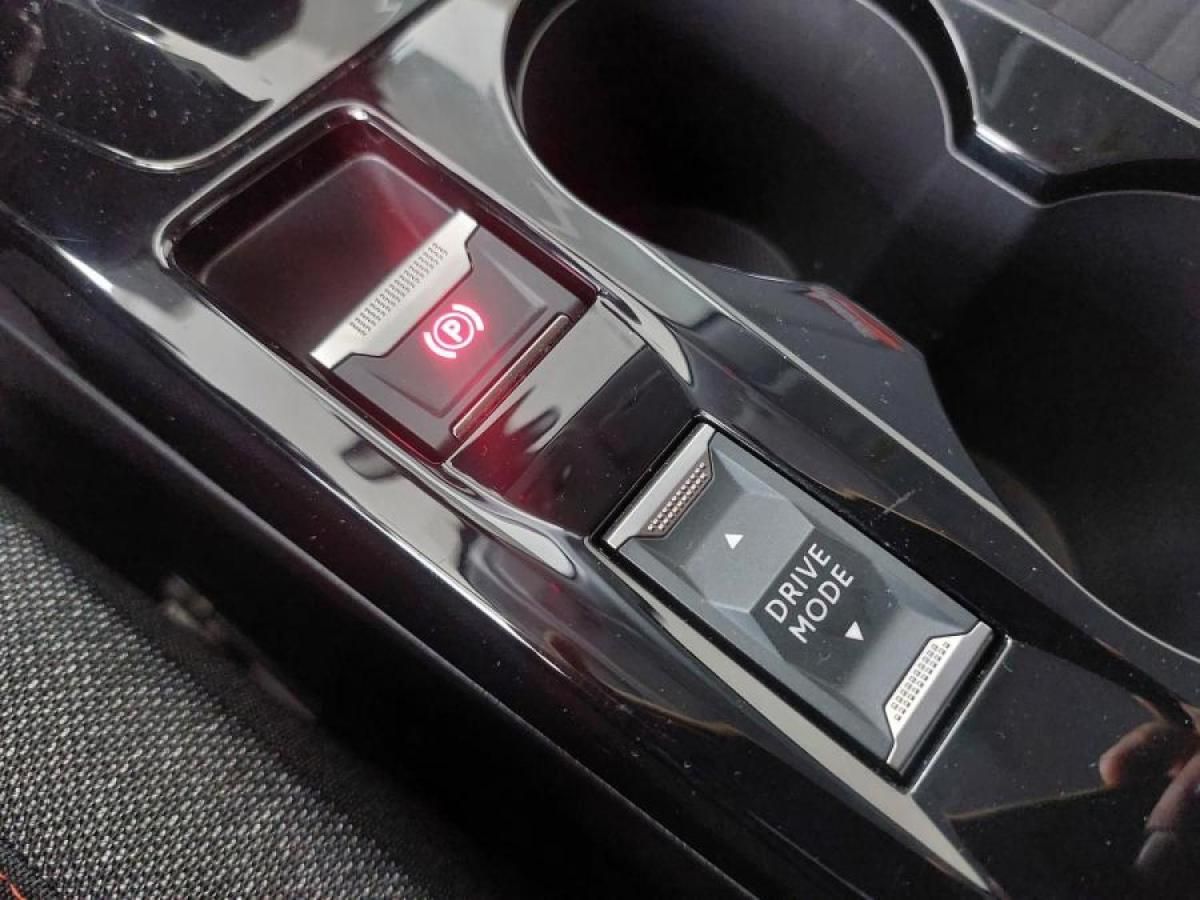 peugeot-e-208-2021-eletrico-0cc