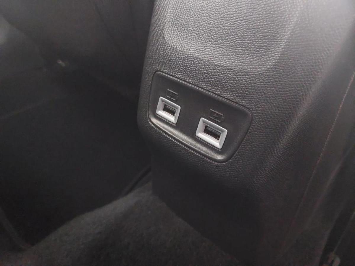 peugeot-e-208-2021-eletrico-0cc