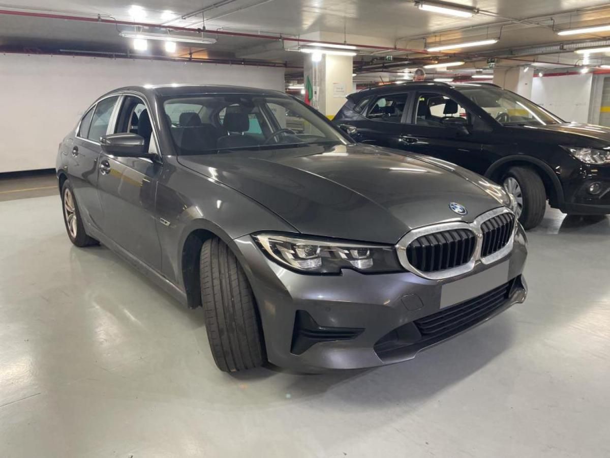 bmw-serie-3-2022-hibrido-a-gasolina-1998cc
