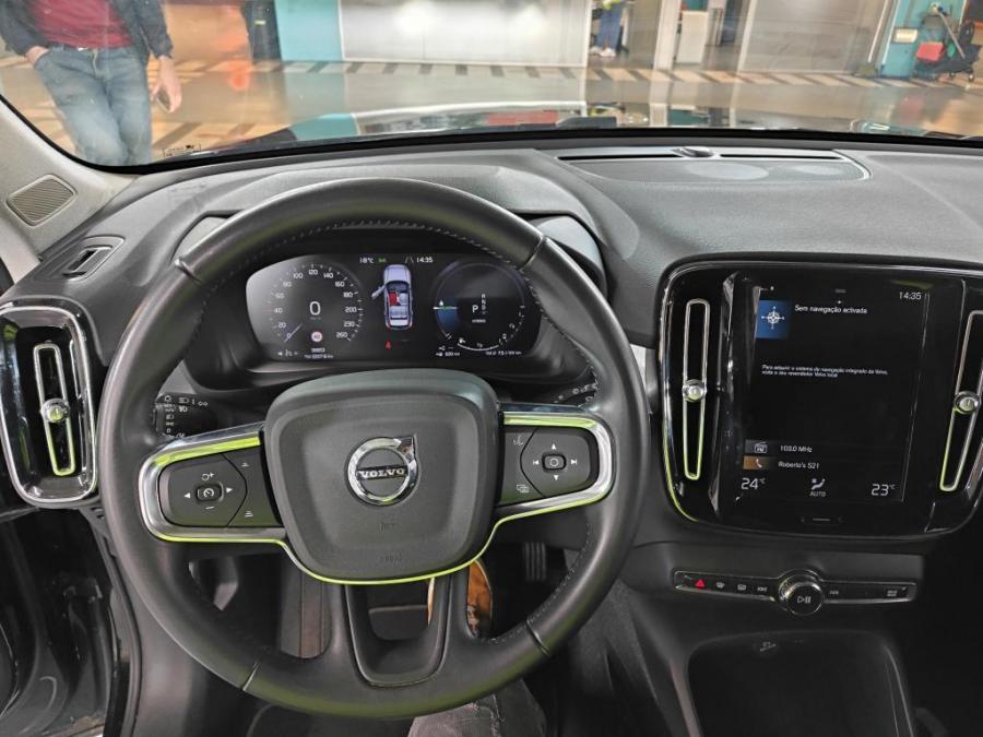 volvo-xc40-2021-hibrido-a-gasolina-1477cc