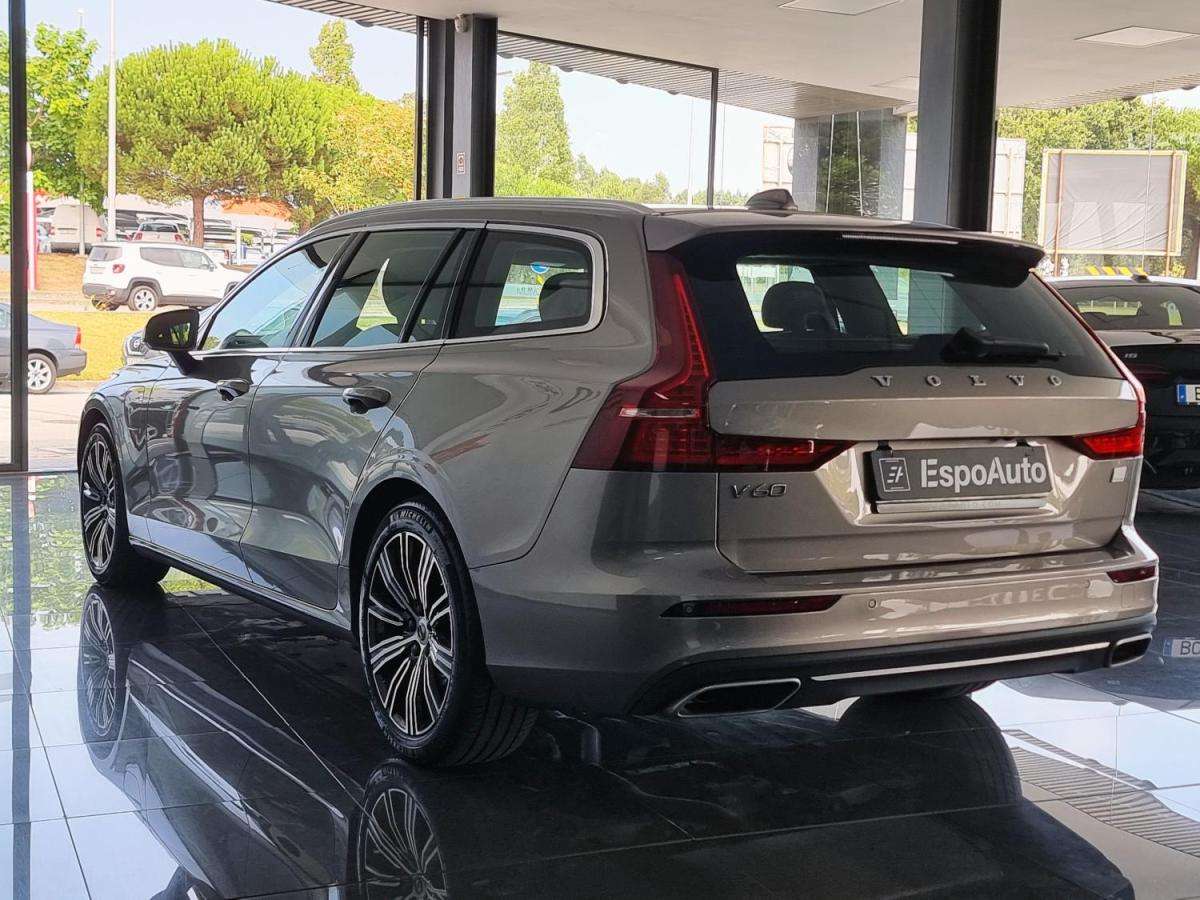 volvo-v60-2021-hibrido-a-gasolina-1969cc