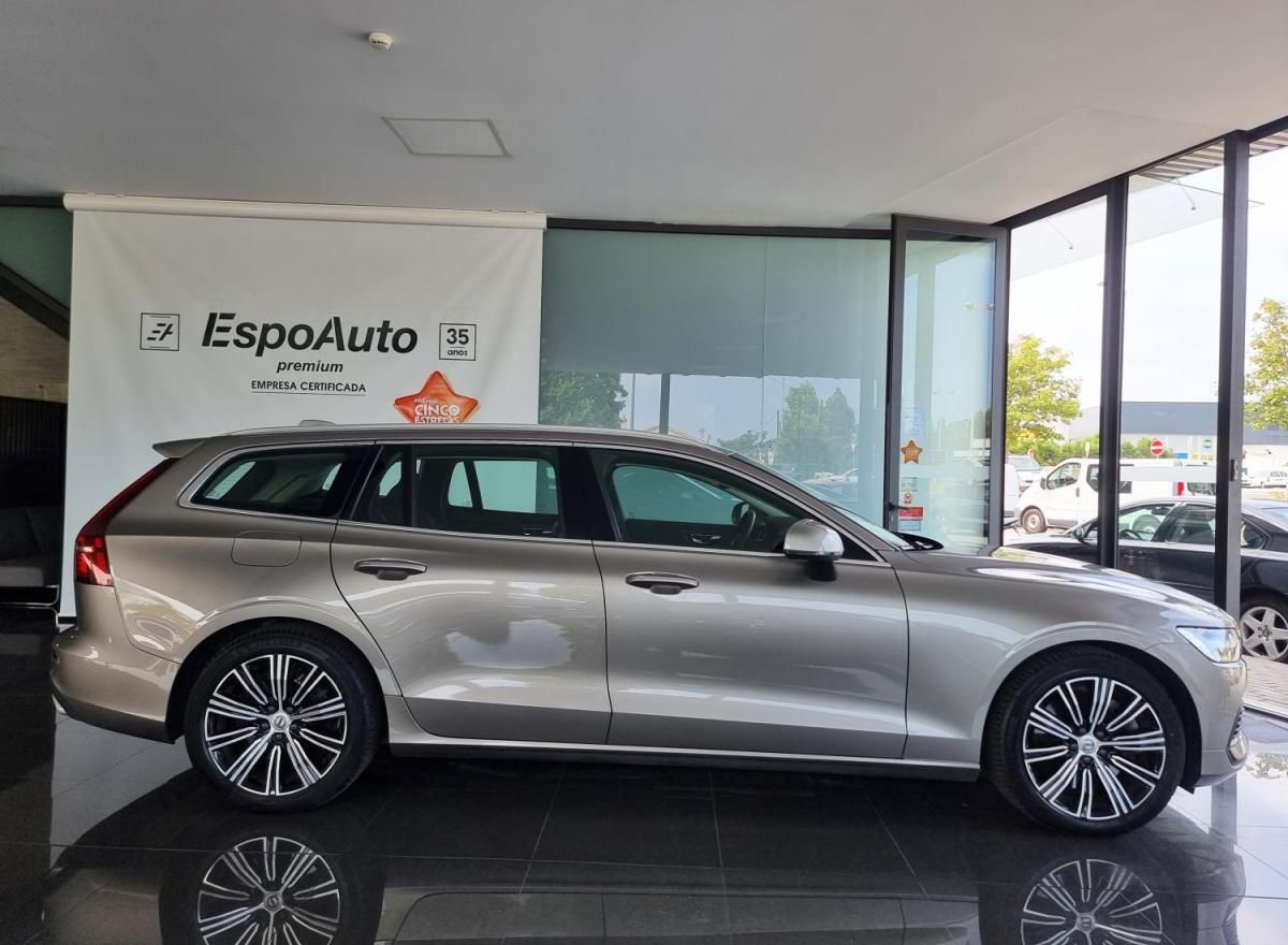 volvo-v60-2021-hibrido-a-gasolina-1969cc