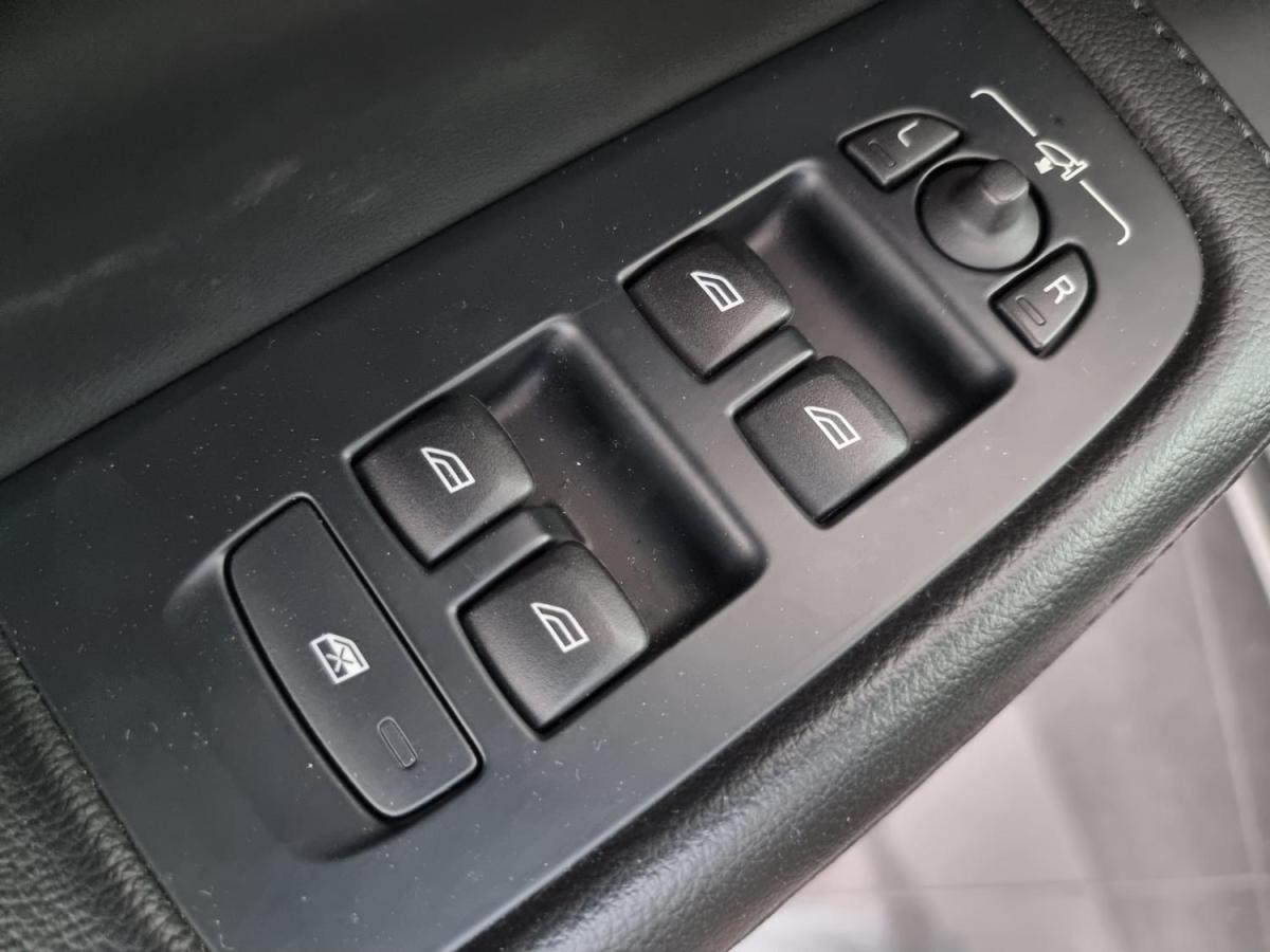 volvo-v60-2021-hibrido-a-gasolina-1969cc