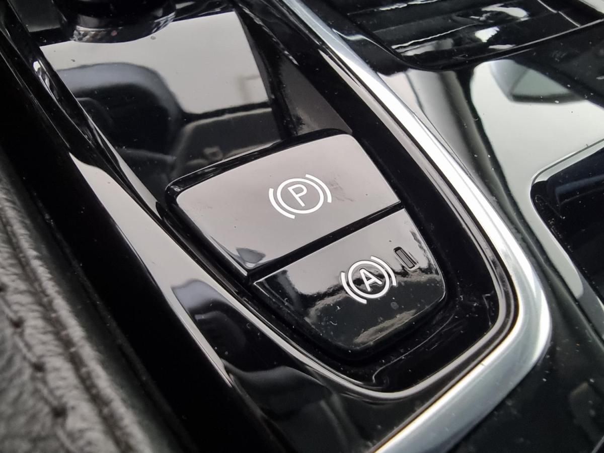 volvo-v60-2021-hibrido-a-gasolina-1969cc