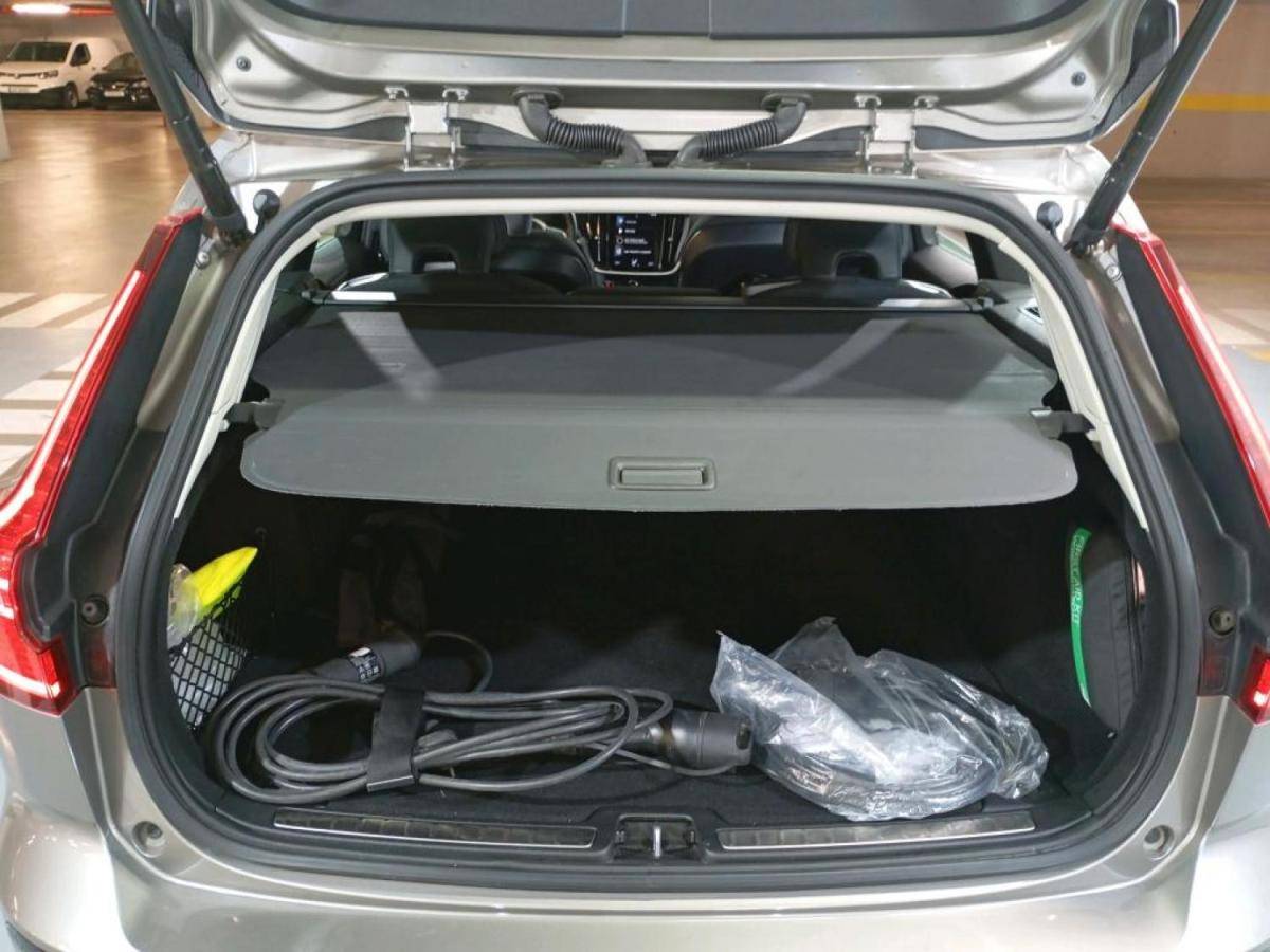 volvo-v60-2021-hibrido-a-gasolina-1969cc