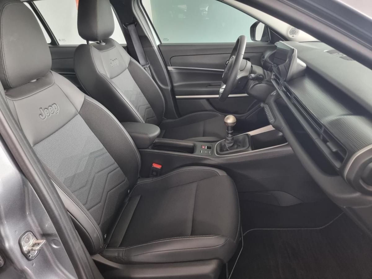 jeep-avenger-2025-gasolina-1199cc