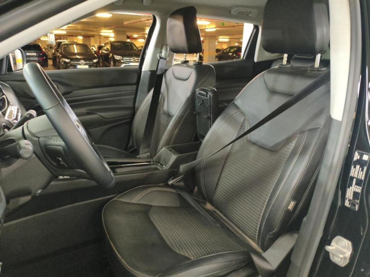jeep-compass-2023-hibrido-a-gasolina-1332cc