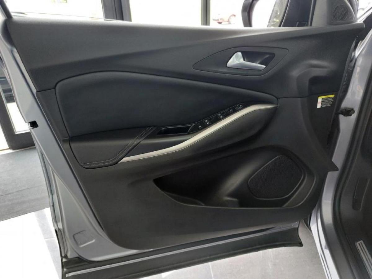 opel-grandland-2023-diesel-1499cc