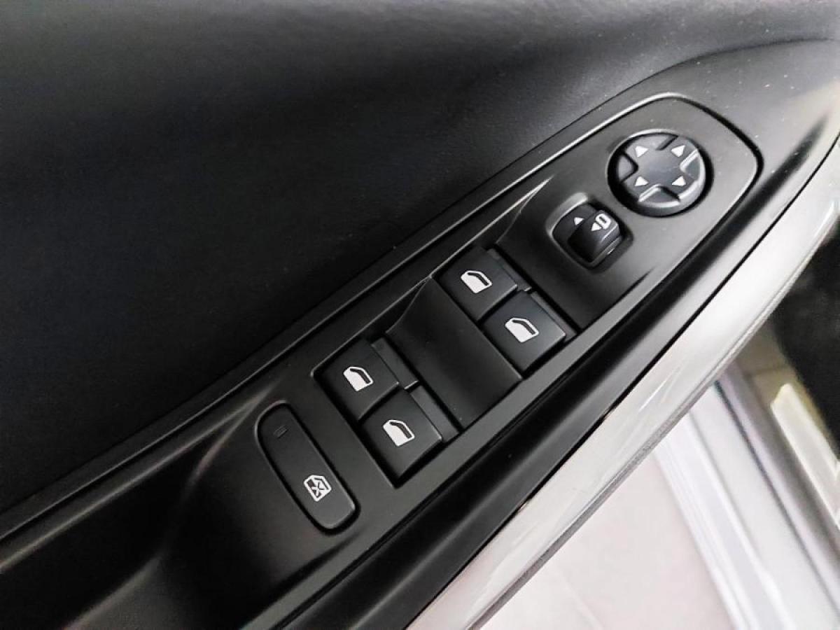 opel-grandland-2023-diesel-1499cc
