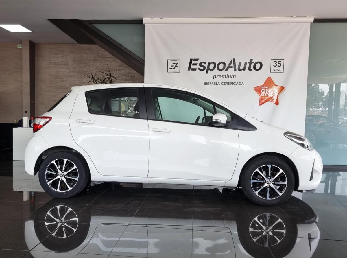 toyota-yaris-2019-gasolina-998cc
