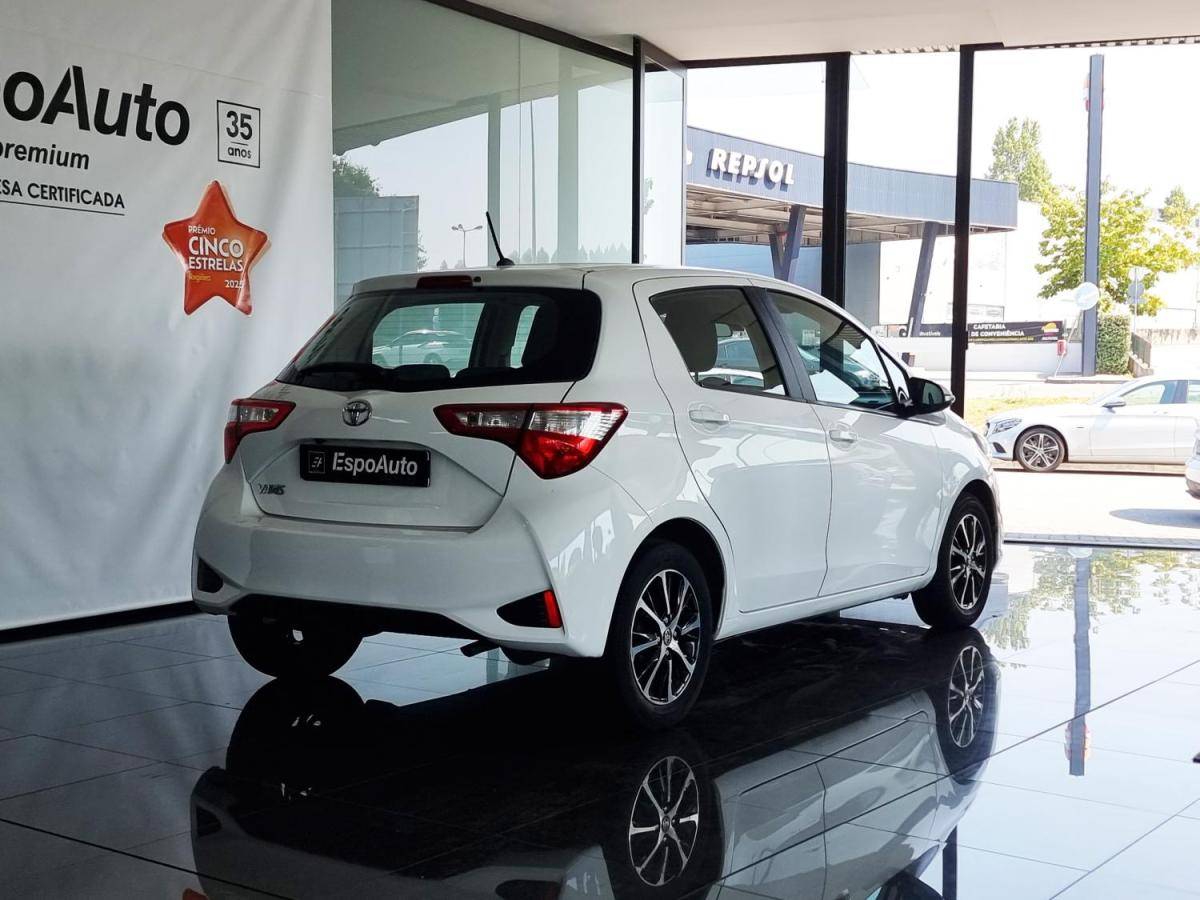 toyota-yaris-2019-gasolina-998cc