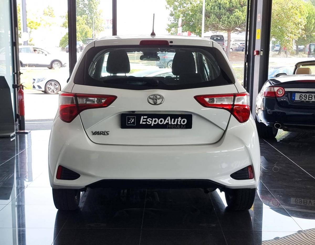 toyota-yaris-2019-gasolina-998cc