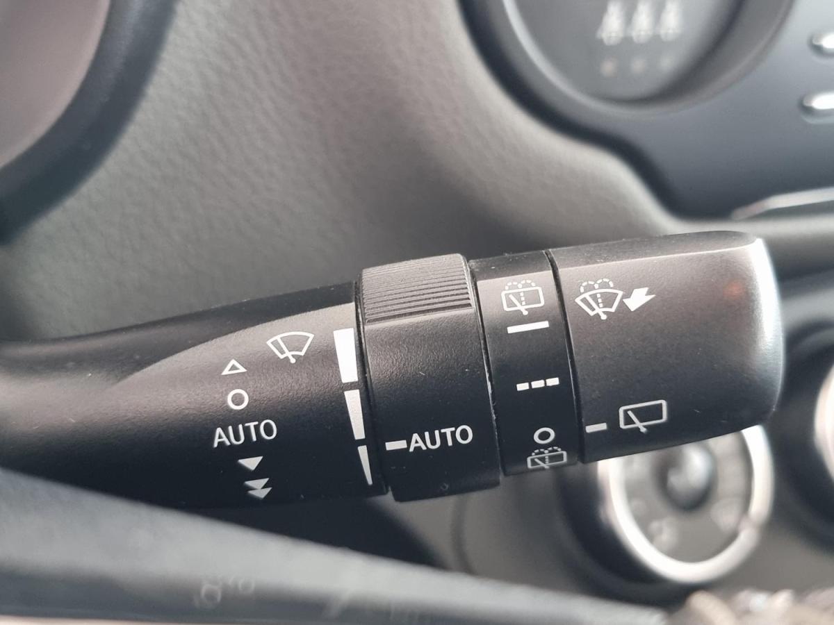 toyota-yaris-2019-gasolina-998cc