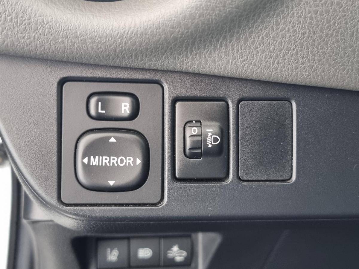 toyota-yaris-2019-gasolina-998cc