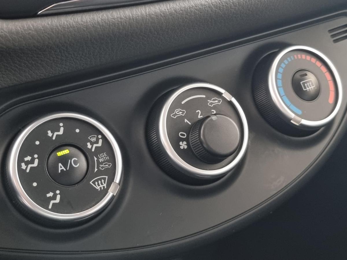 toyota-yaris-2019-gasolina-998cc