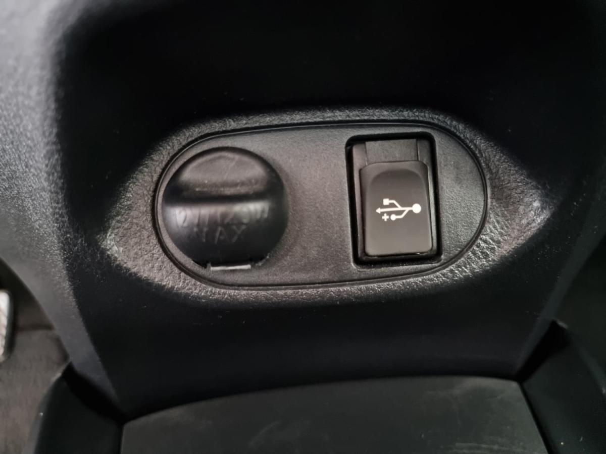 toyota-yaris-2019-gasolina-998cc