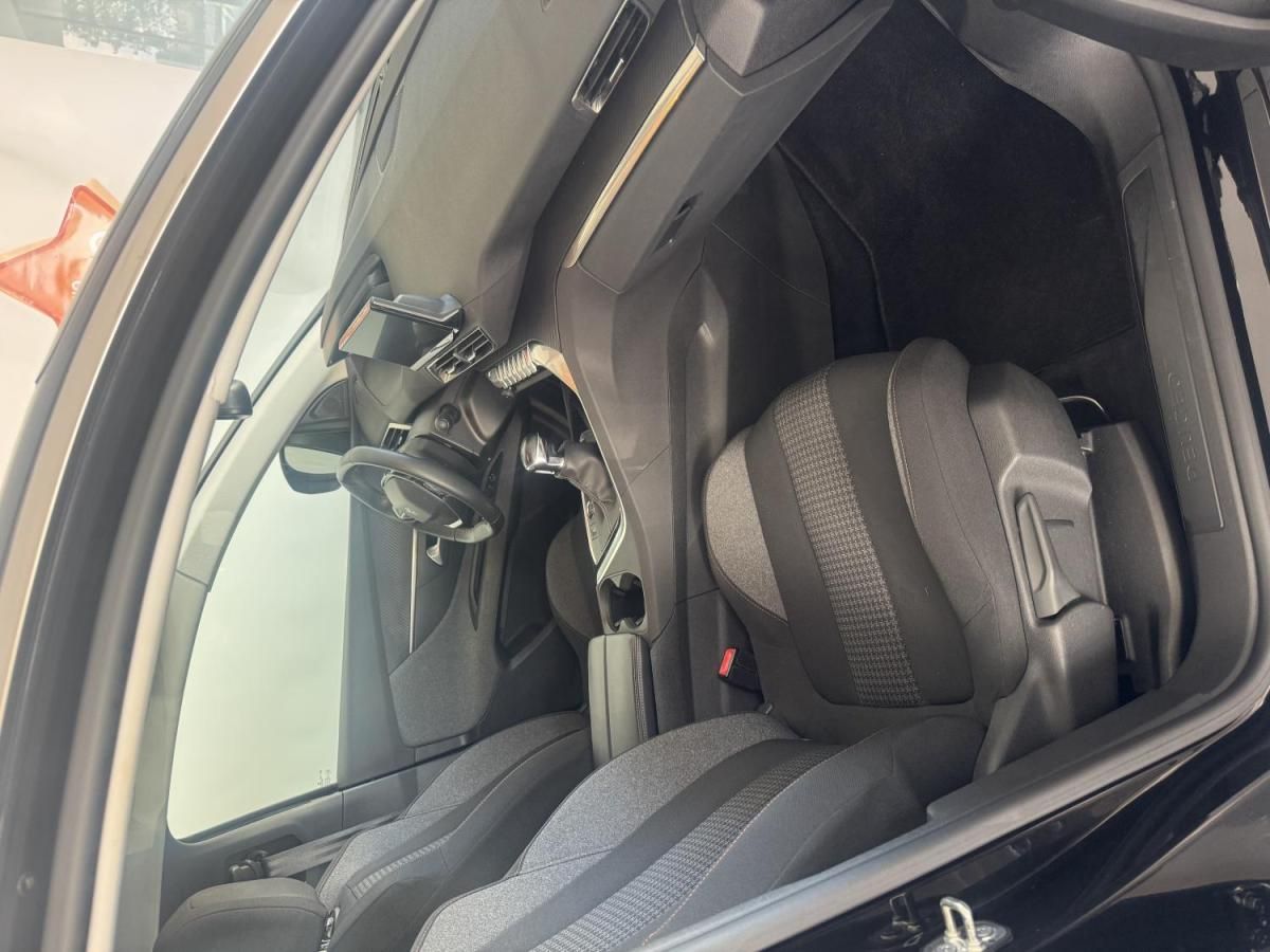 peugeot-3008-2022-diesel-1499cc