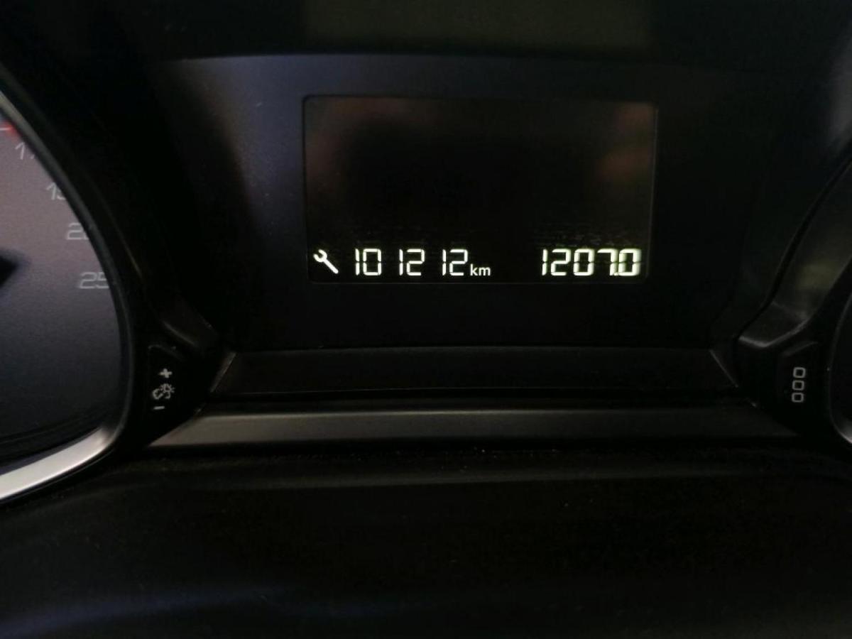 peugeot-308-2019-diesel-1499cc