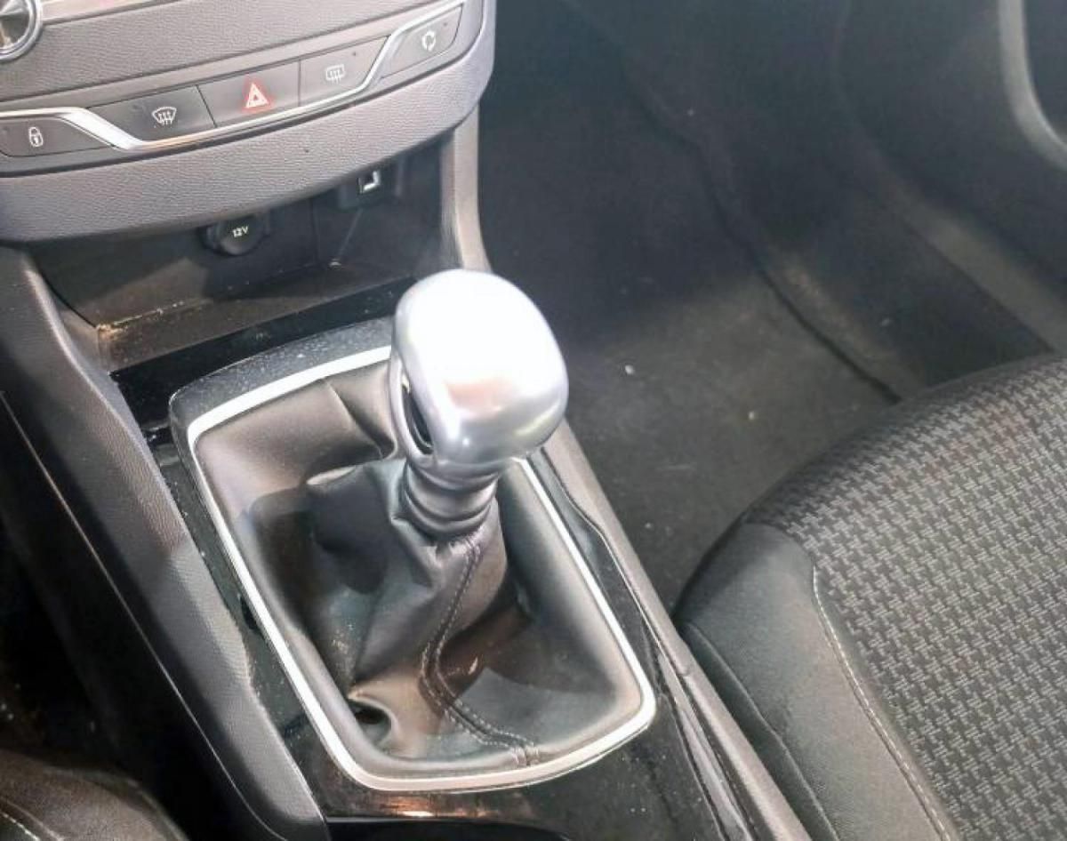 peugeot-308-2019-diesel-1499cc