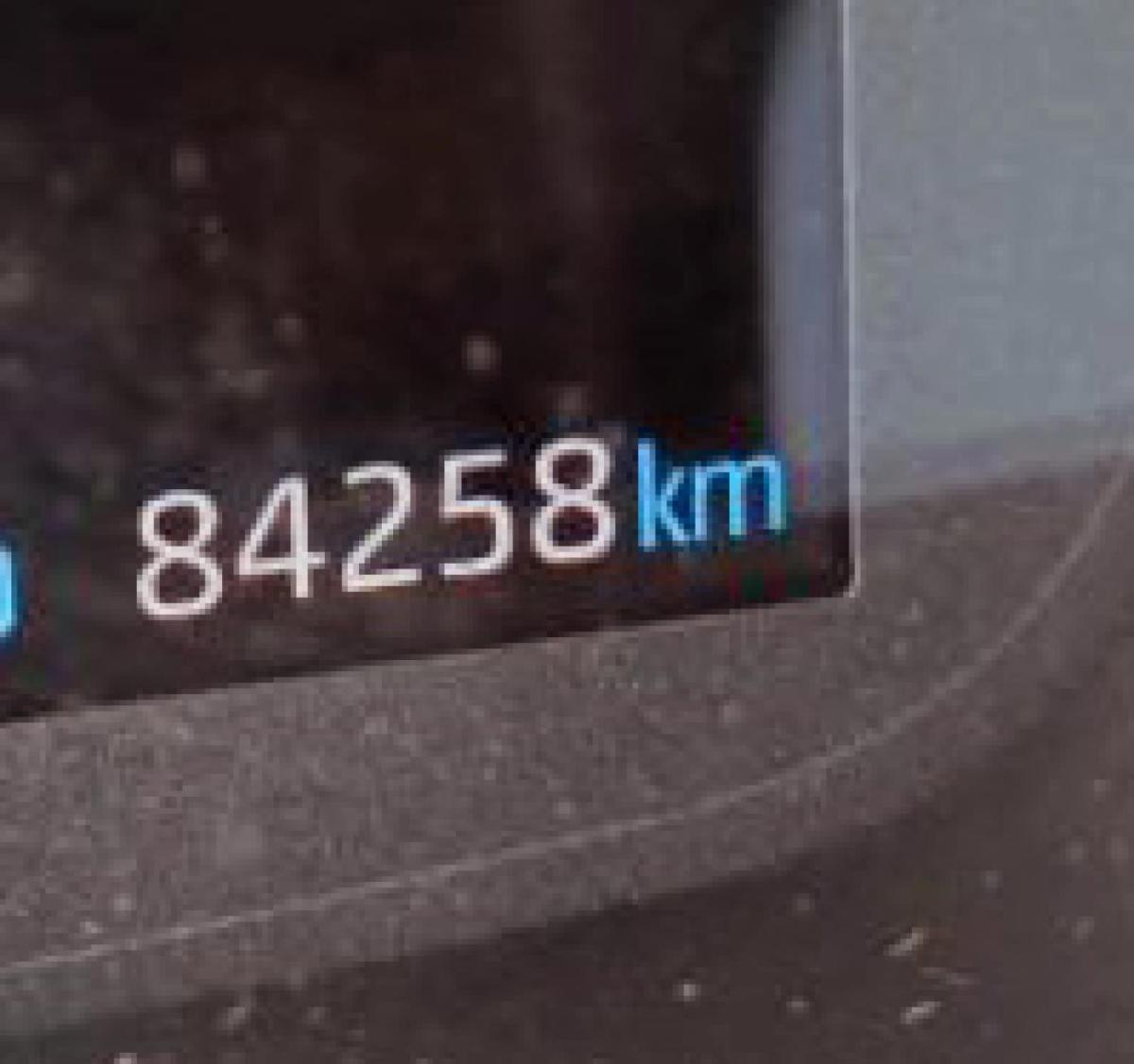 toyota-corolla-2022-hibrido-a-gasolina-1798cc