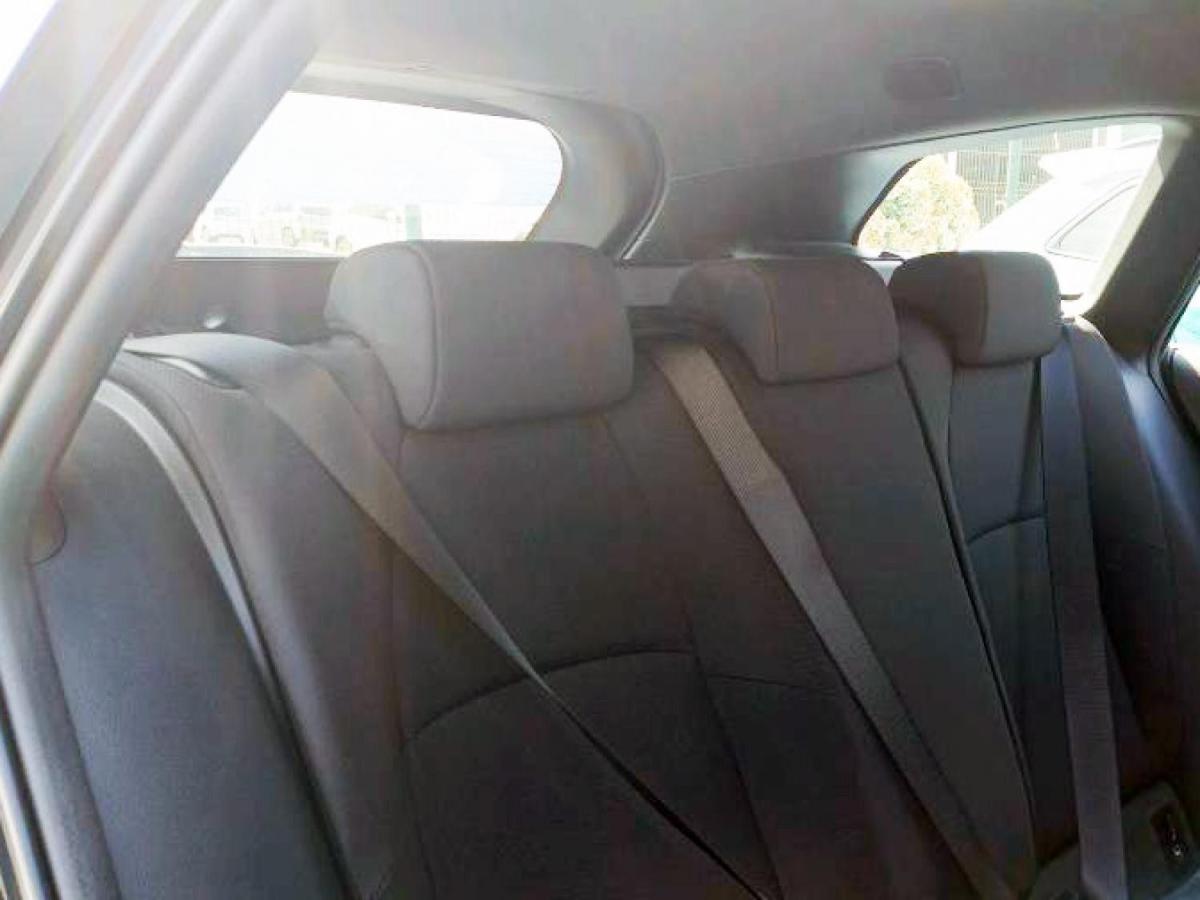 toyota-corolla-2022-hibrido-a-gasolina-1798cc