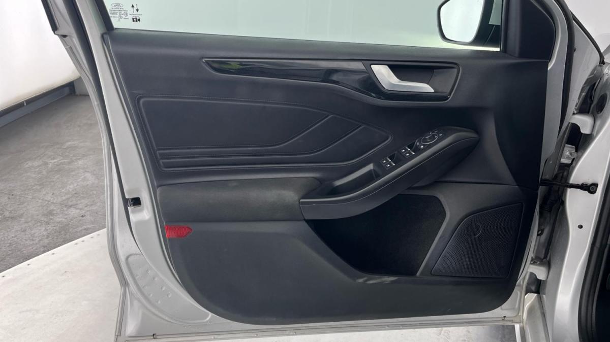 ford-focus-sw-2023-gasolina-998cc