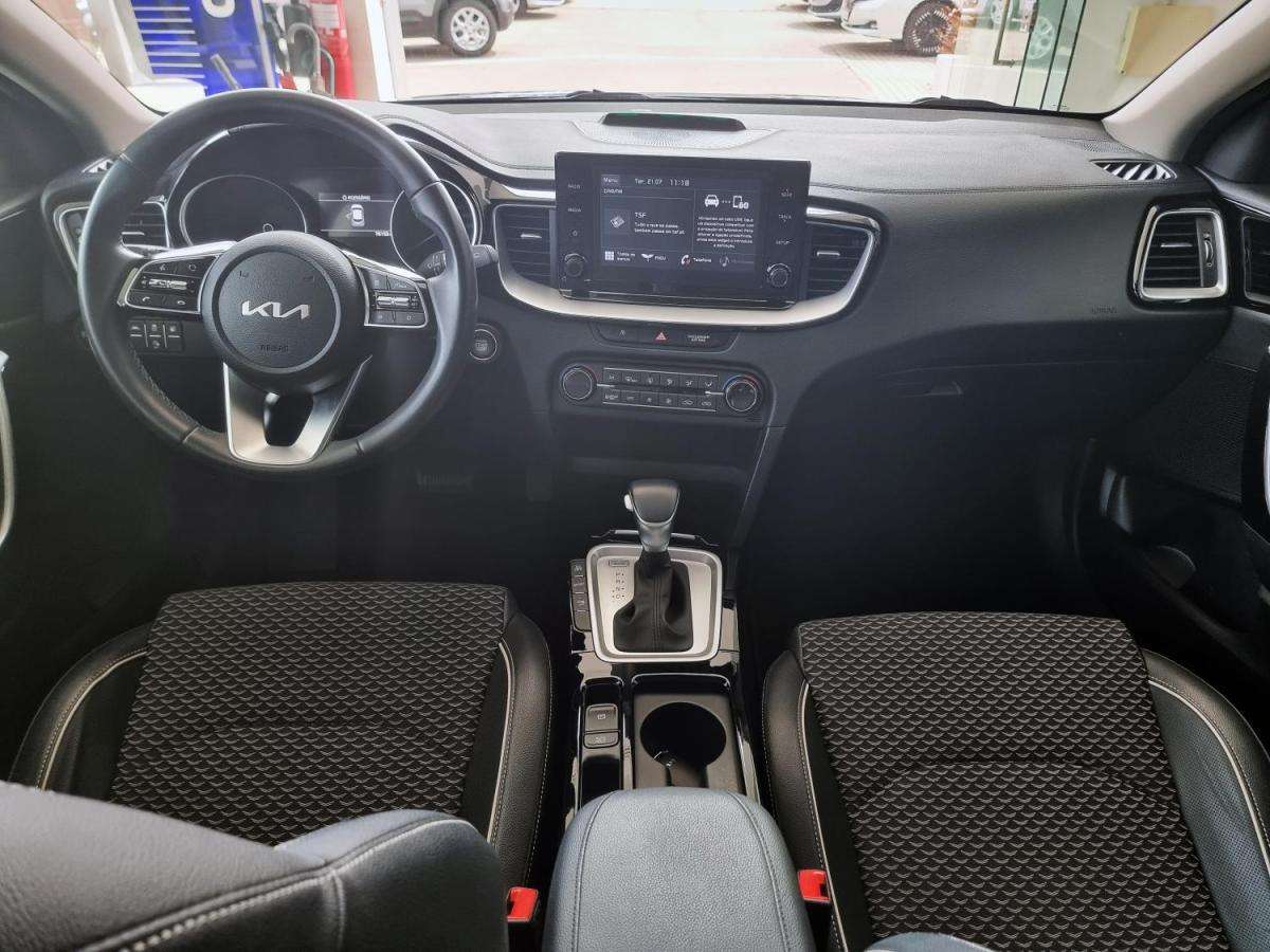kia-xceed-2022-hibrido-a-gasolina-1580cc