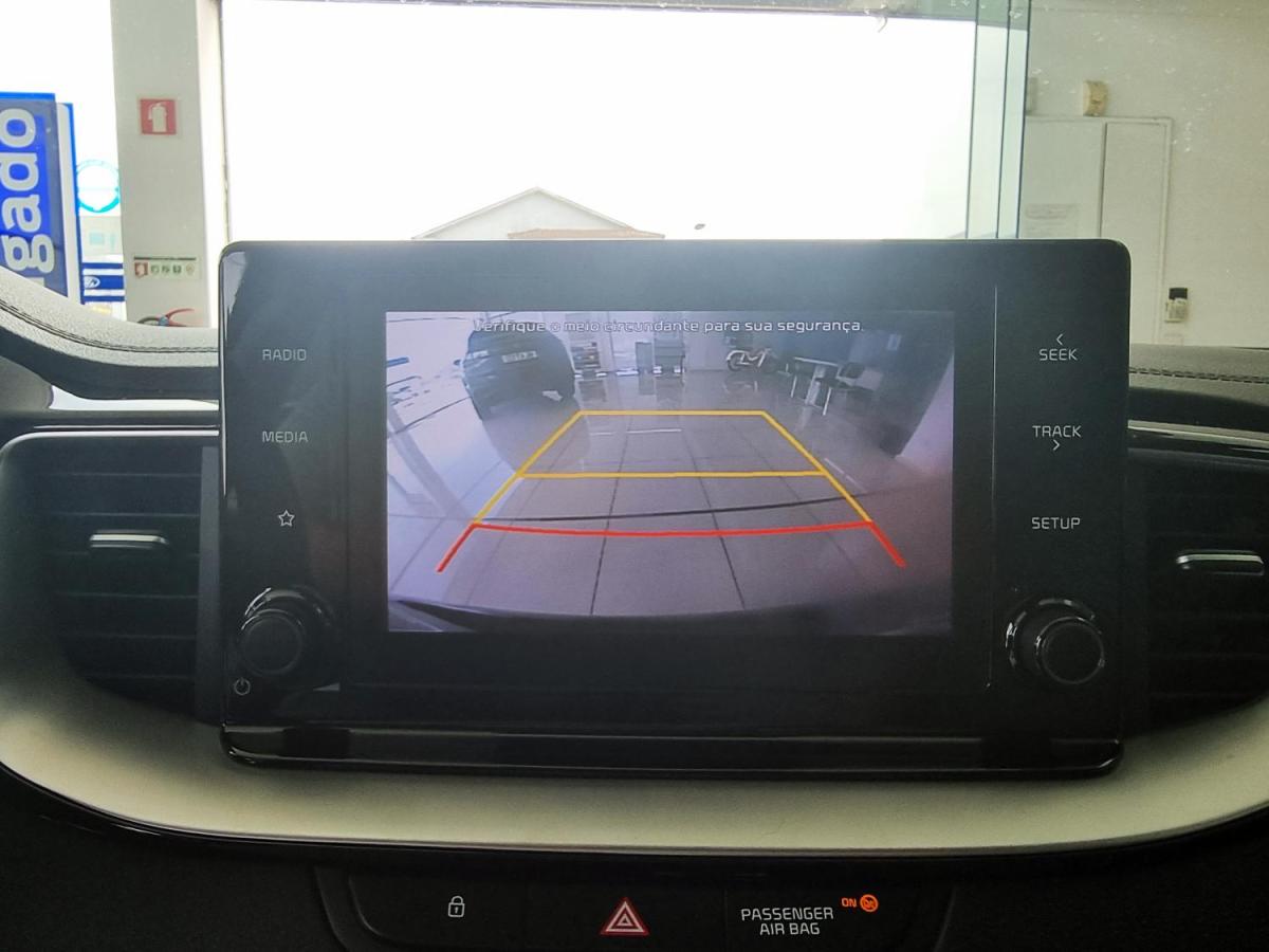 kia-xceed-2022-hibrido-a-gasolina-1580cc