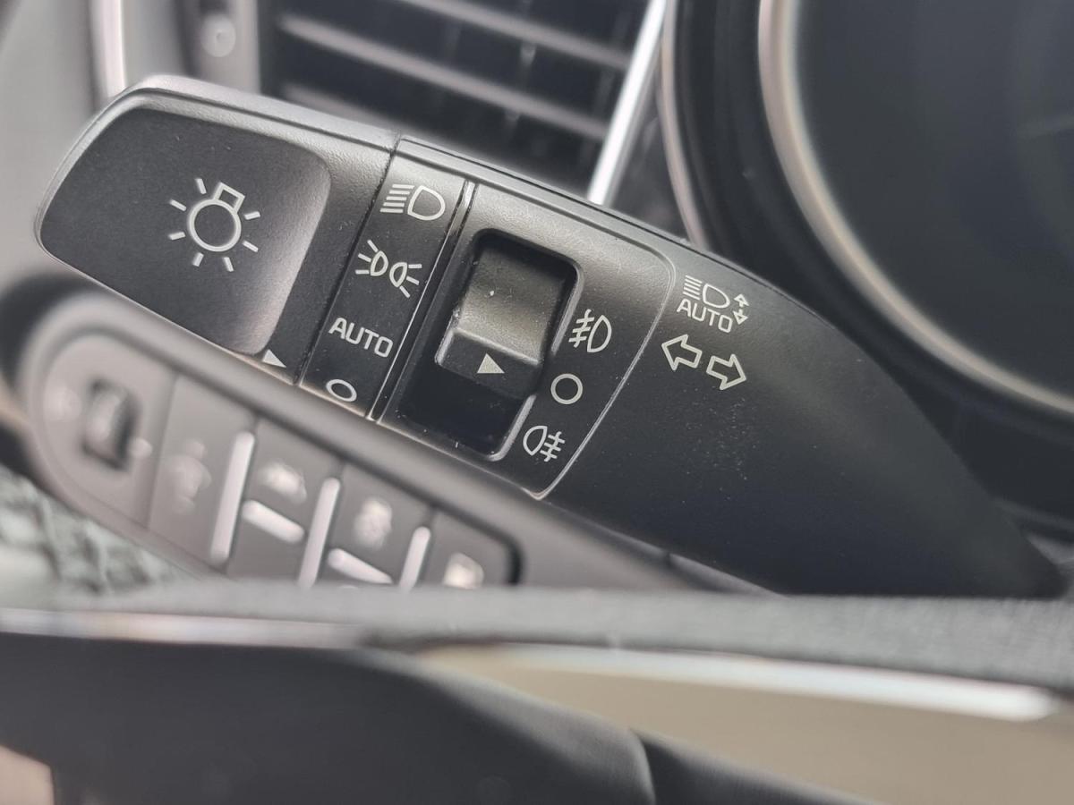 kia-xceed-2022-hibrido-a-gasolina-1580cc