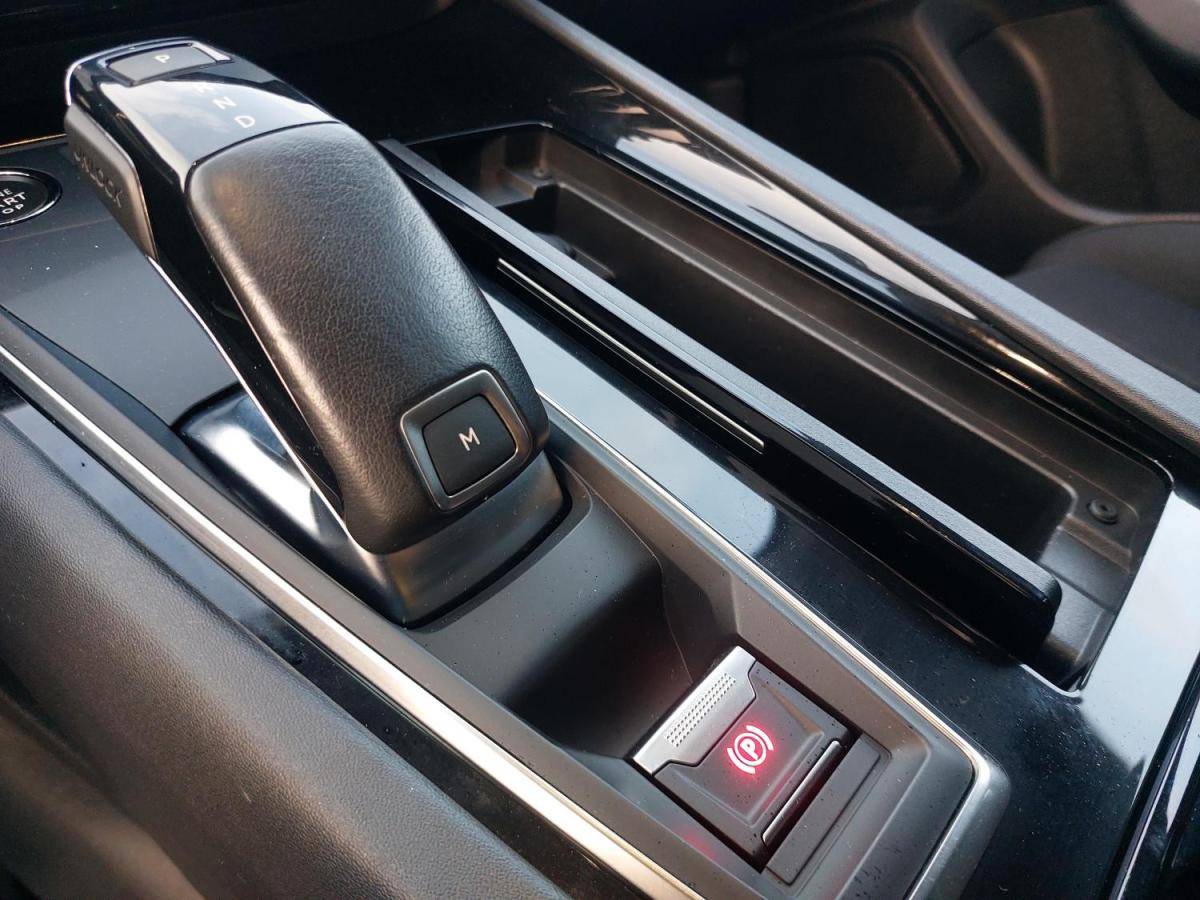 peugeot-508-sw-2022-diesel-1499cc
