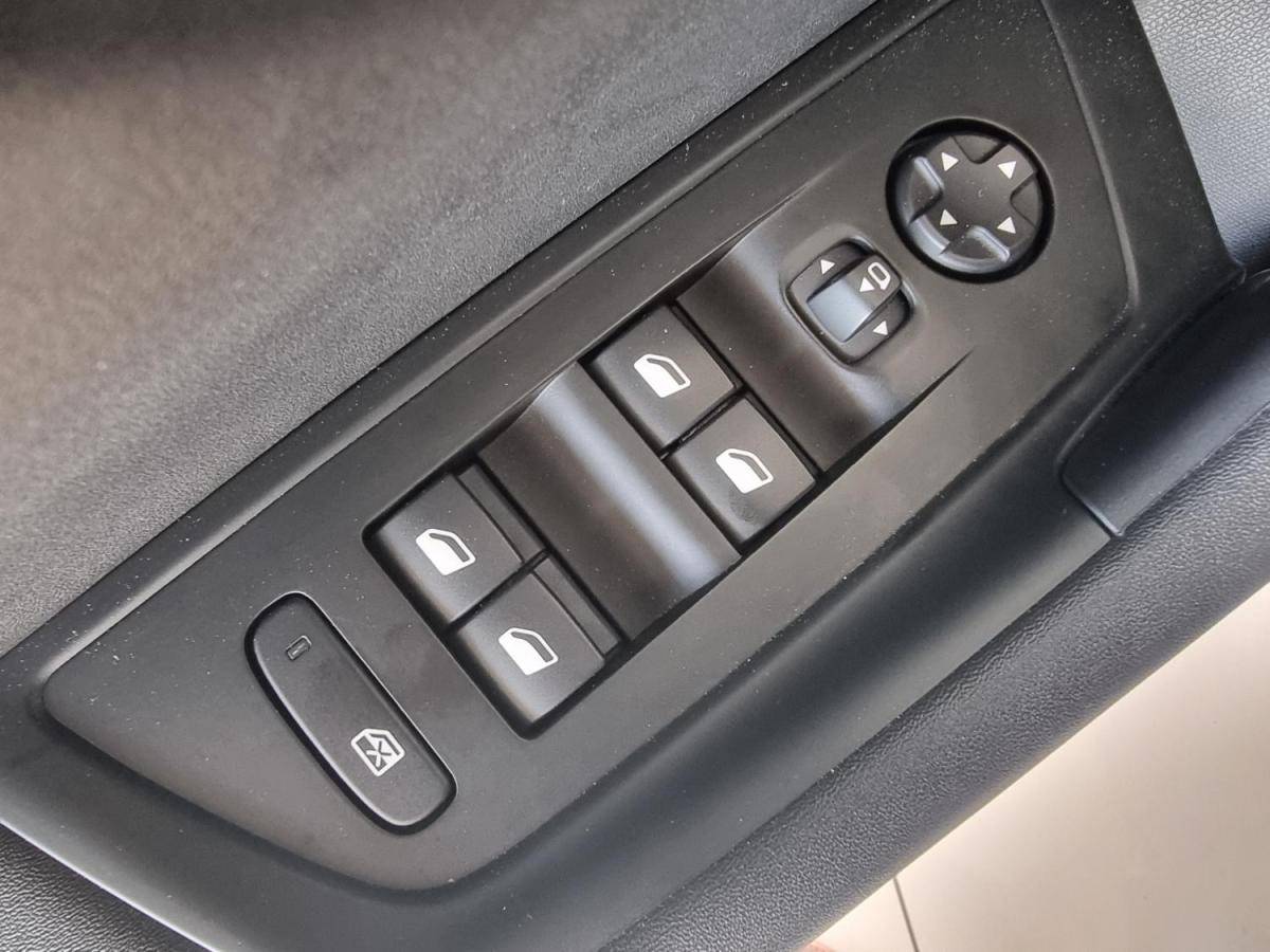 peugeot-508-sw-2022-diesel-1499cc