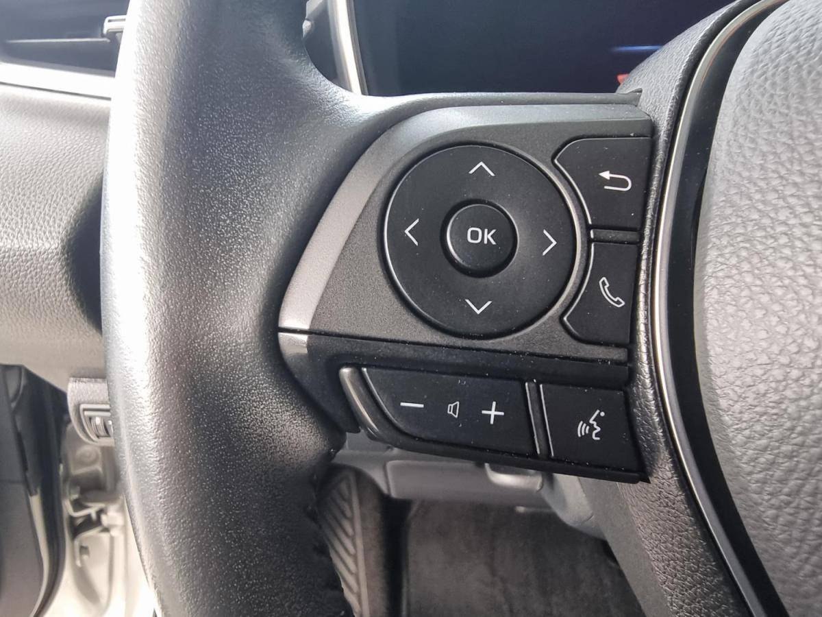toyota-corolla-2022-hibrido-a-gasolina-1798cc